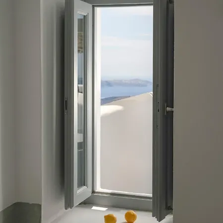 Hommage With Caldera View Hot Tub דירה סנטוריני