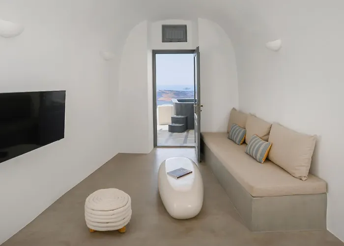 Hommage With Caldera View Hot Tub * Fira (Santorini)