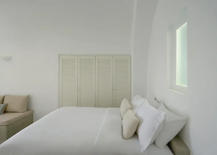 Hommage With Caldera View Hot Tub Lejlighed Fira (Santorini)