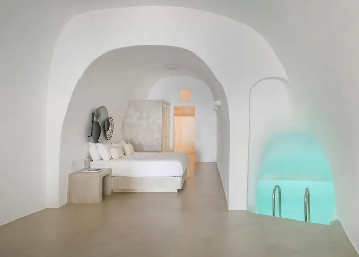 Hommage With Caldera View Hot Tub