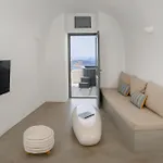 Hommage With Caldera View Hot Tub * Fira (Santorini)