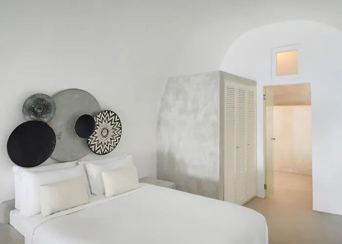 Hommage With Caldera View Hot Tub דירה